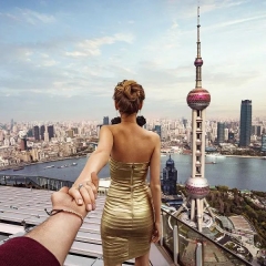 “不要脸”夫妻来中国了 牵手环游世界10年吸粉400万